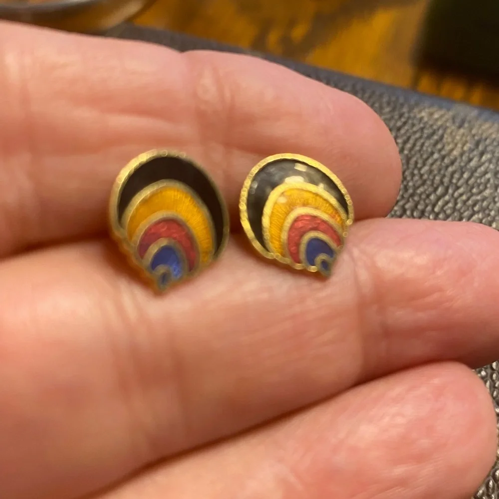 Vintage small stud earrings multi-colored cloisonné enamel 1980’s